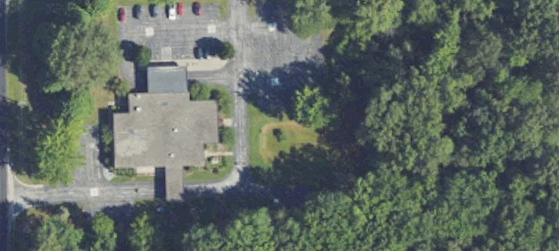 8166 Douglas Rd