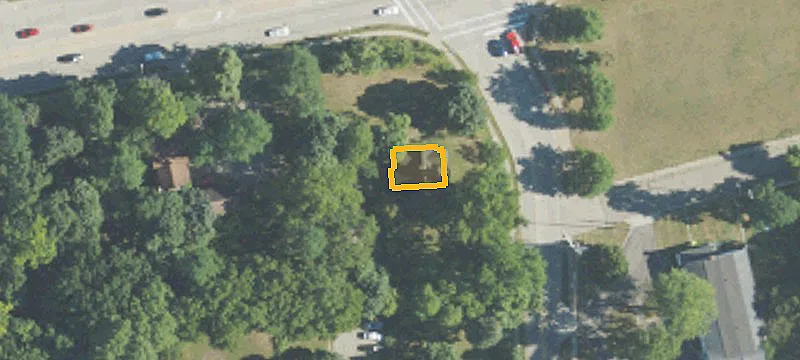 14 Williams St