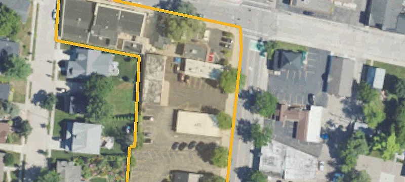 614 Main St