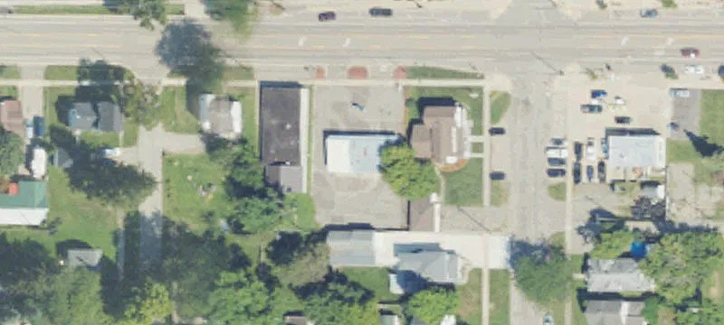 207 Grand Riv Rd