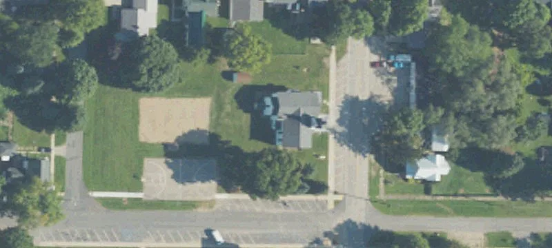330 Maple Ave