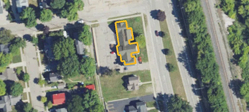 304 Main St