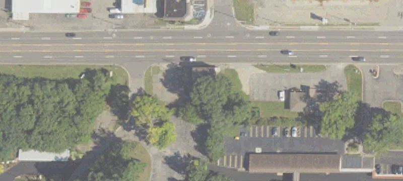 303 Columbia W Ave