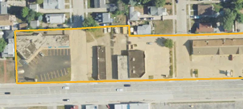1015 9th Mile Rd