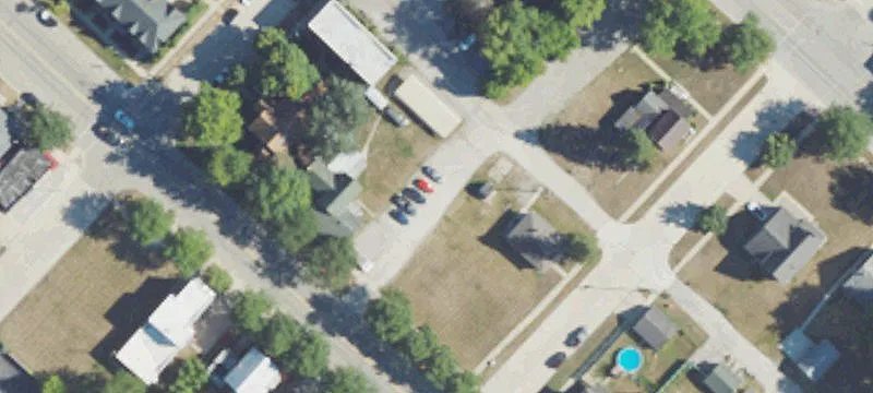 26144 Huron Riv Dr