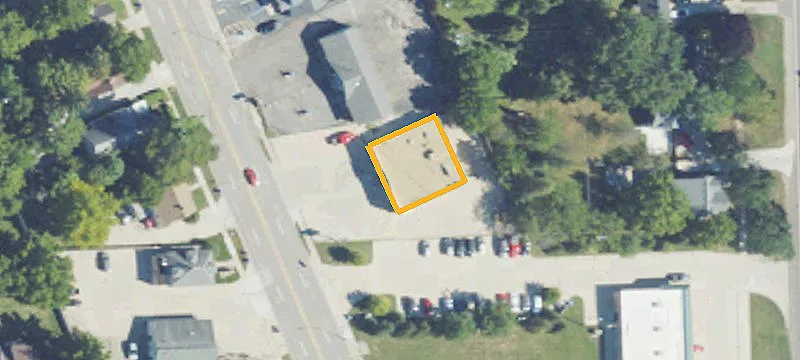 32640 Utica Rd