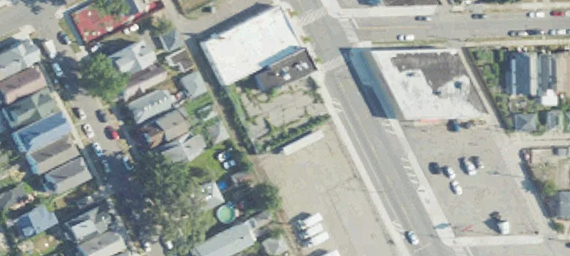 12437 Conant St