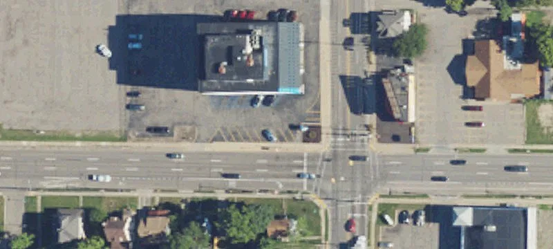 1100 Saginaw St