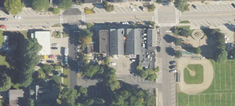 25 Ctr St, Unit 2