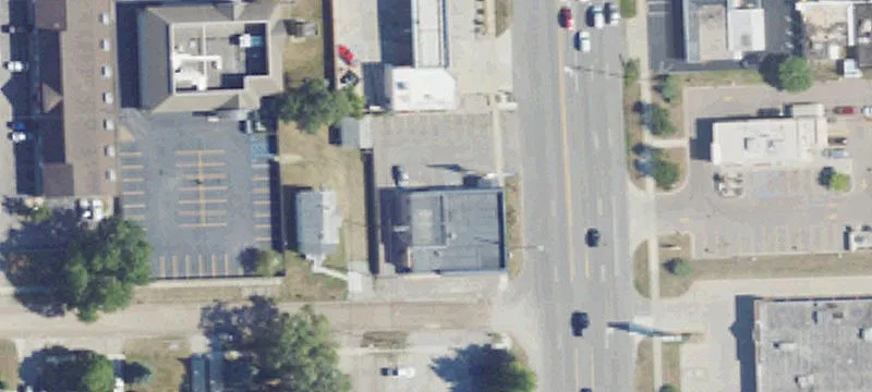 7107 Wayne Rd