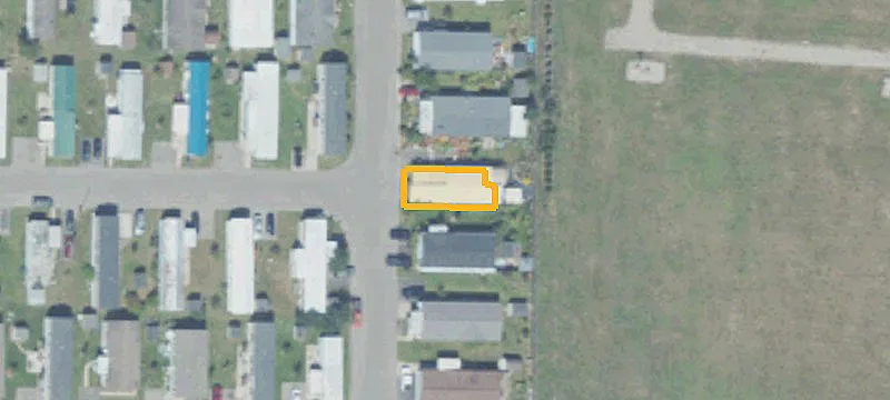 1521 Woodlawn Ln