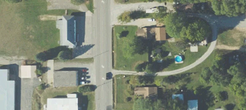807 Barlow Rd