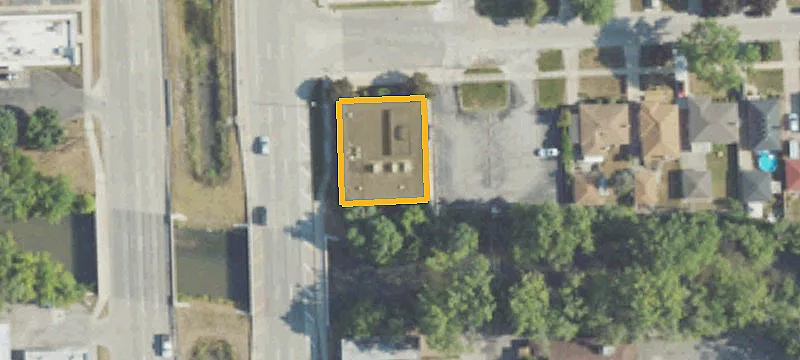 4111 Ft St