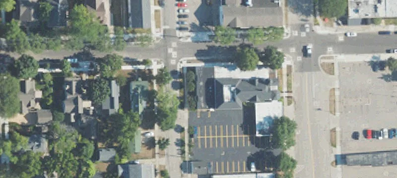 339 Walnut Blvd