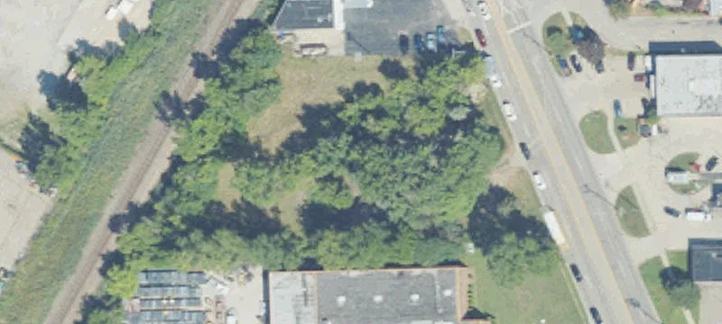 31285 Utica Rd
