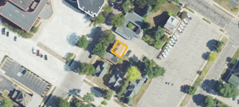 115 Macomb St