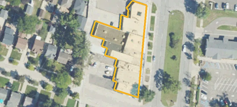20227 Mack Ave