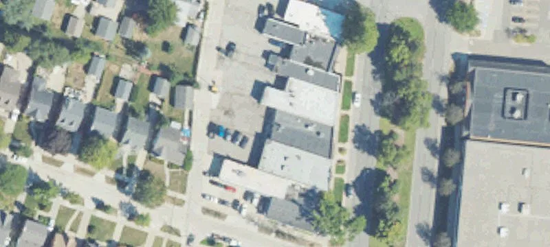 20431 Mack Ave