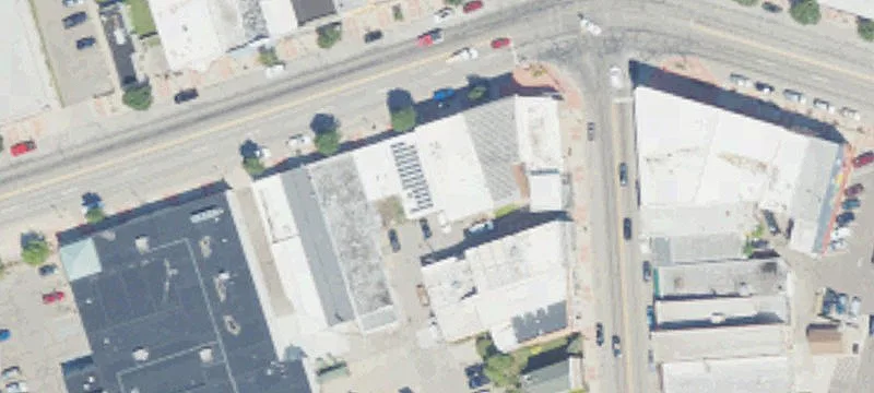 127 Grand Riv Ave