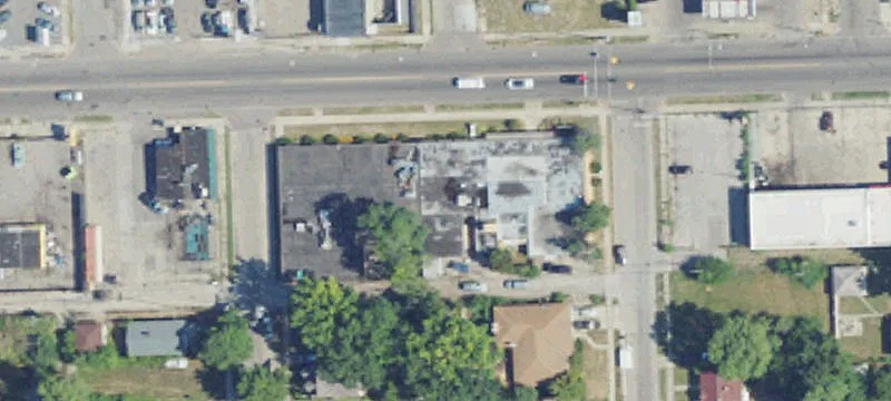 4930 7th Mile Rd