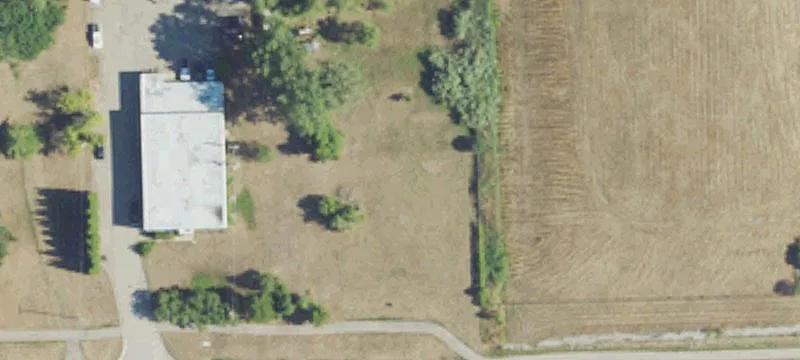 1811 Hamlin Rd