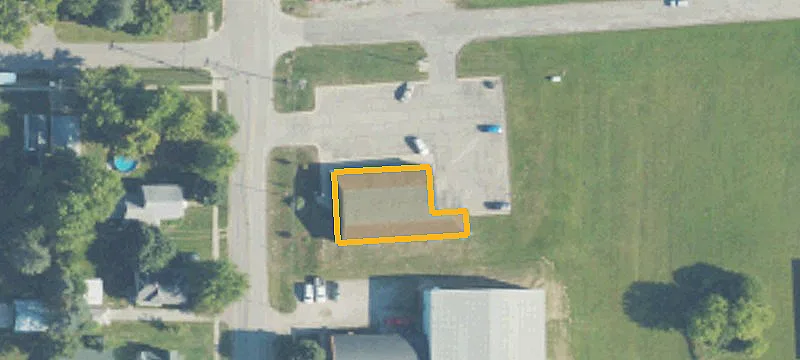 215 Hemlock Rd