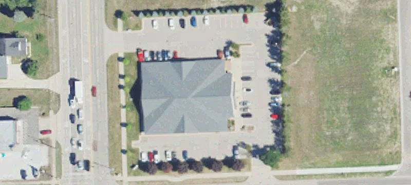 47100 Schoenherr Rd