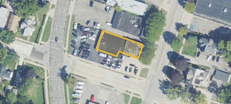 200 Main St