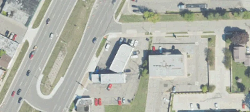 28700 Gratiot Ave