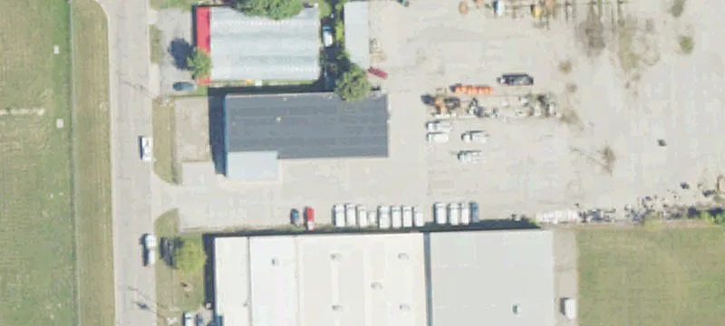 606 Maumee St