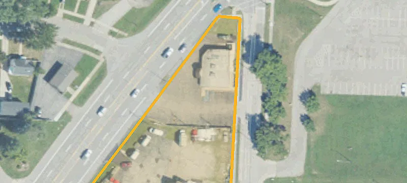 180 Groesbeck Hwy