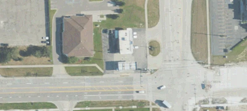 29011 Stephenson Hwy
