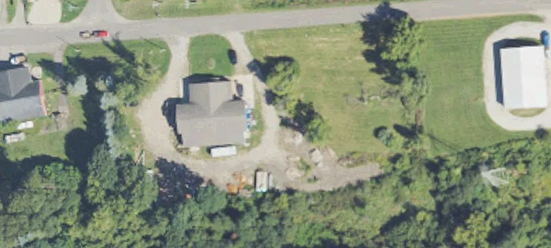 215 Irwin St