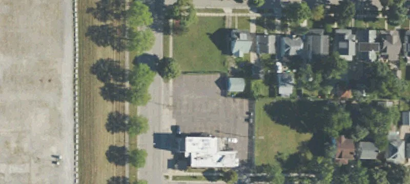 404 Verlinden Ave