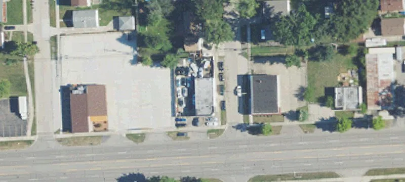 27706 Warren Rd