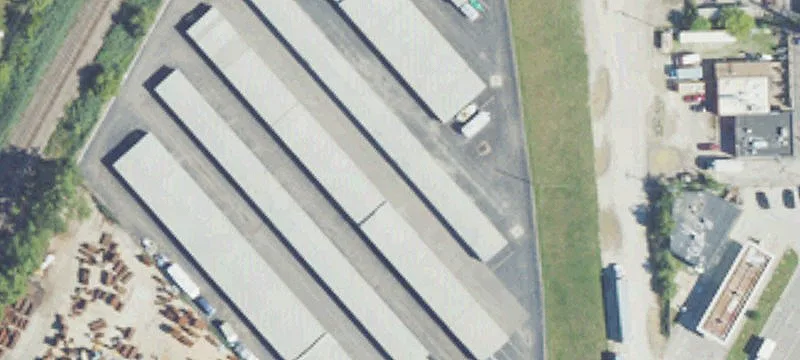 27203 Groesbeck Hwy