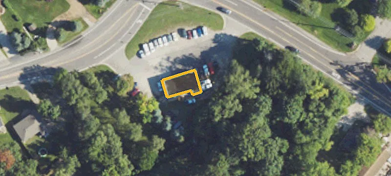 9555 Elizabeth Lk Rd