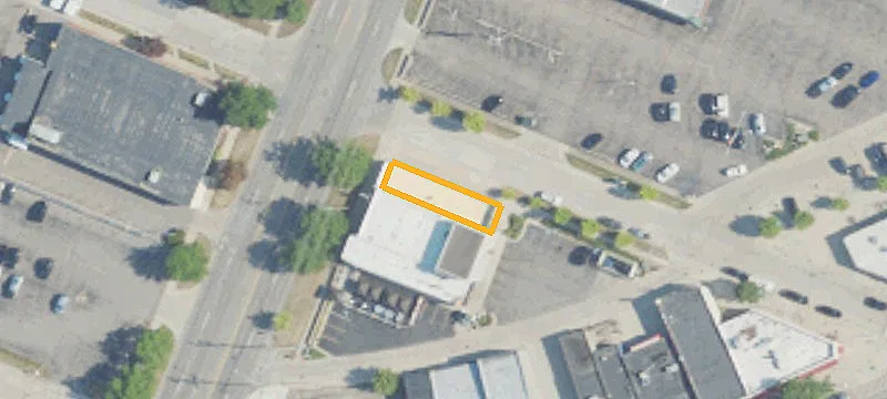 6803 Roosevelt Ave