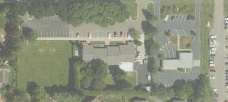 1350 Lk Lansing Rd