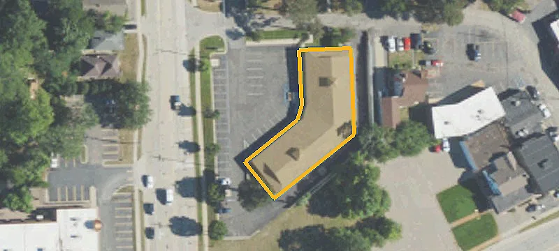 2141 Cass Lk Rd