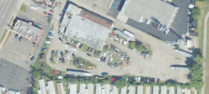 25450 Gratiot Ave
