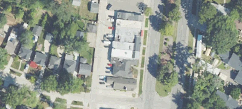 19517 Mack Ave
