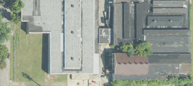 2211 Tyson St