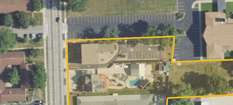 1918 Main St