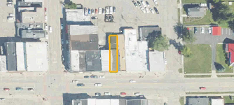 129 Grand Riv Ave