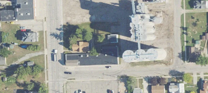 3055 Lewis Ave