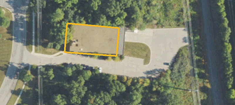 4777 Runway Blvd