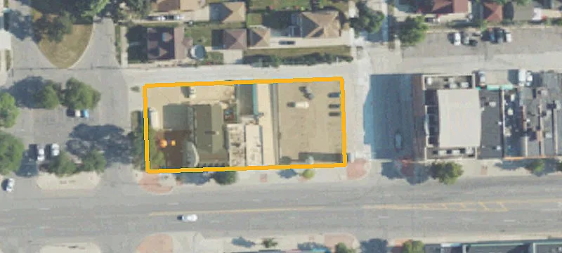 12818 Warren Ave