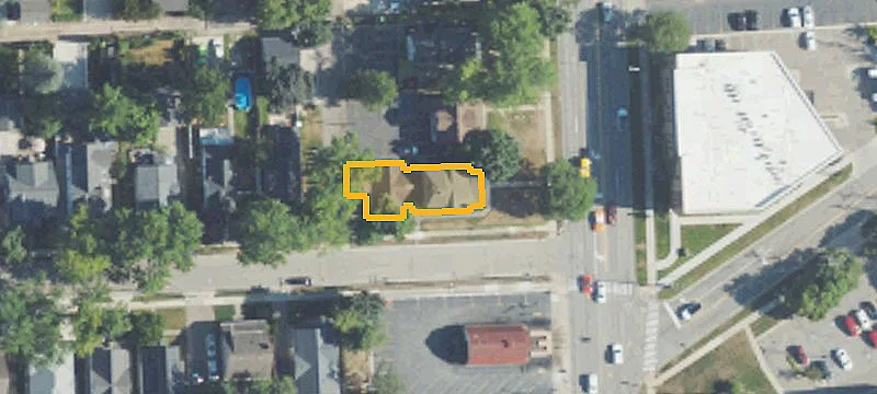 803 Main St