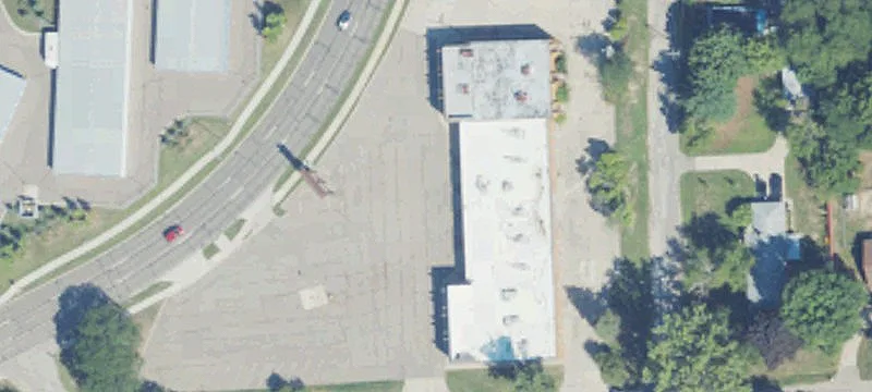 38116 Gratiot Ave